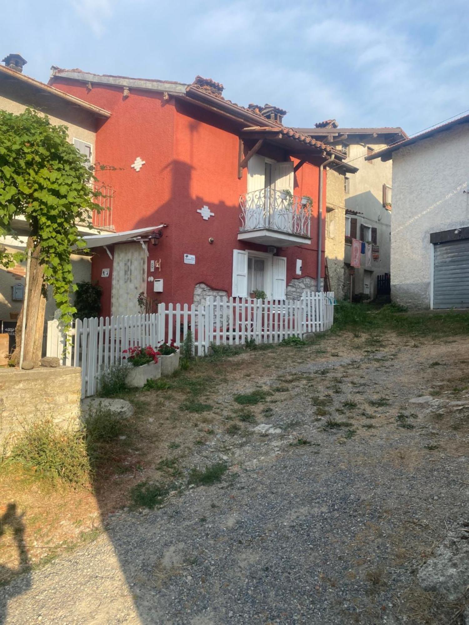 Jolie Petite Maison Chez Barbara Garbagna Exteriér fotografie